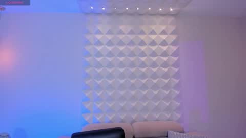 Juanita Clay online show from September 15, 2025, 12:05 pm