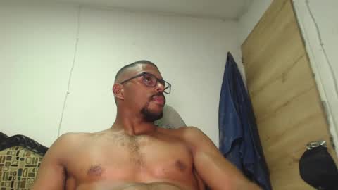 Juan pablo M online show from April 10, 2026, 8:35 pm