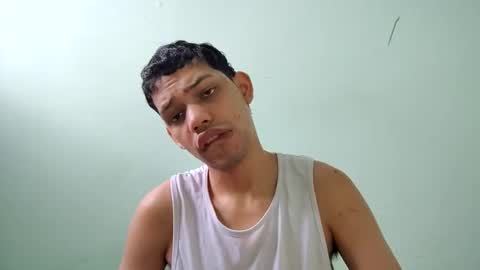 juansuarez204 online show from February 23, 2025, 7:07 pm