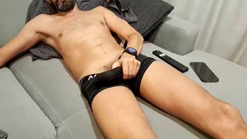 juanxxxo_ online show from October 26, 2025, 10:54 am