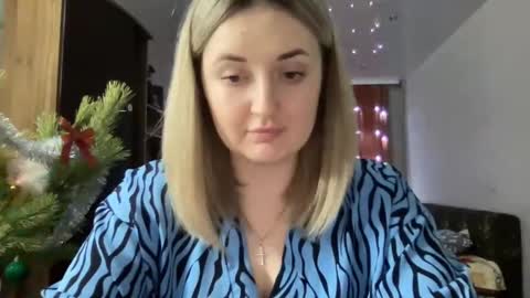 JudeValenti online show from December 19, 2024, 7:29 pm