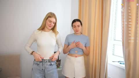 We Kate and EvaDay   AshleyNight  Lovense is on PVT ALWAYS OPEN  online show from April 20, 2026, 5:54 am