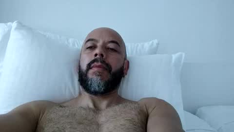 Juan Alcal online show from November 6, 2025, 1:56 pm