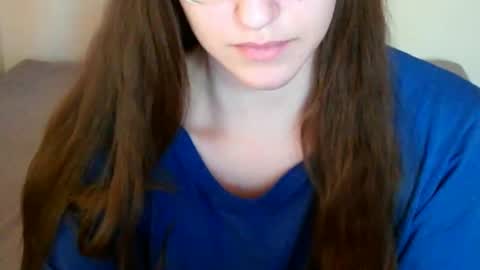 JuiceTalia online show from February 26, 2025, 2:03 pm