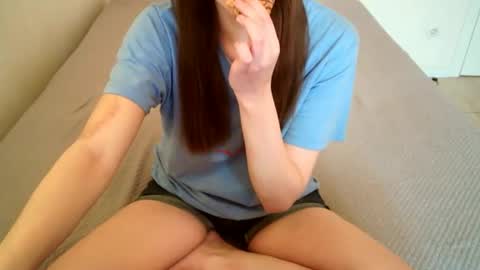 JuiceTalia online show from November 2, 2025, 9:00 am