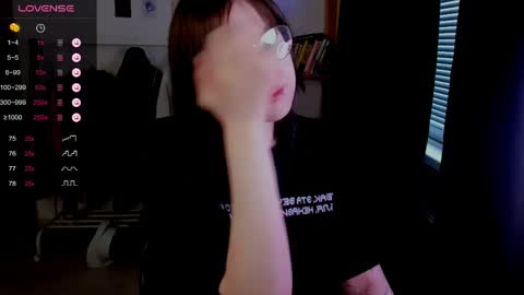 Bella online show from April 20, 2026, 8:17 am