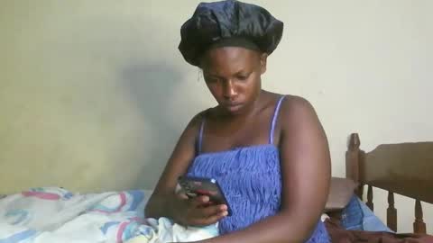 juicyicequeen online show from October 8, 2025, 2:42 am