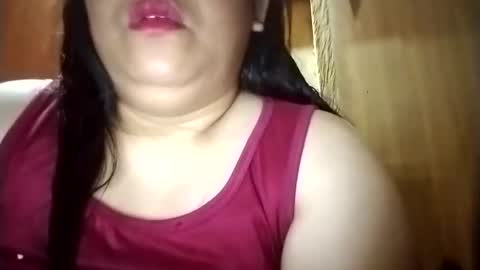 juicyliscioux26 online show from April 30, 2026, 8:53 am