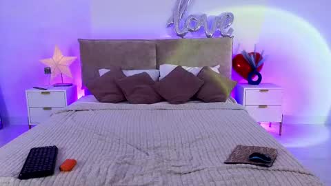 Jules Nightt online show from May 27, 2026, 9:34 pm