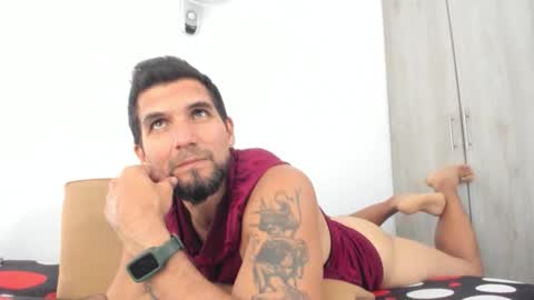 juleslake2 online show from December 20, 2025, 9:55 pm