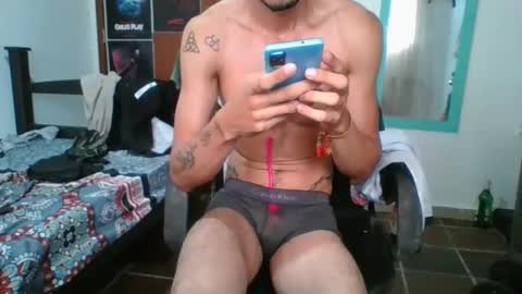 Julfigo online show from December 22, 2024, 12:05 pm