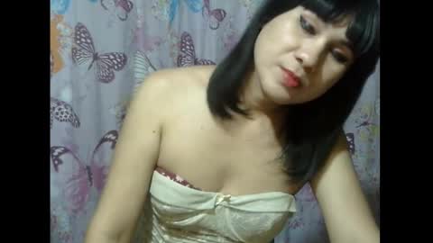 JULIA online show from March 27, 2026, 1:22 pm