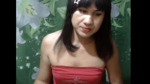 JULIA online show from May 19, 2026, 1:56 am