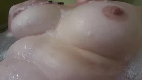 Snapshot of julia988746 chatting on February 3, 2025, 6:17 pm julia988746 online show from February 3, 2025, 6:17 pm