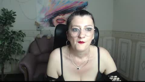 Snapshot of julia_andersone chatting on January 29, 2025, 6:33 am Julia Andersone online show from January 29, 2025, 6:33 am