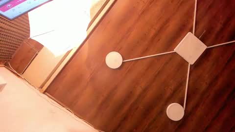 Julia online show from February 21, 2025, 12:49 am