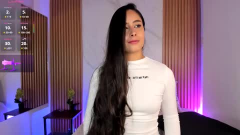 Snapshot of julia_martinezz_ chatting on March 16, 2026, 11:47 am J U L IA M A R T I N E Z online show from March 16, 2026, 11:47 am