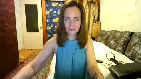 juliaa_foxi online show from December 3, 2024, 6:38 pm