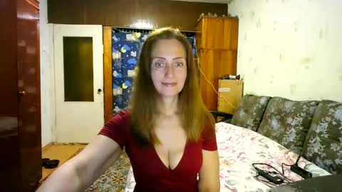 juliaa_foxi online show from September 10, 2025, 6:19 pm