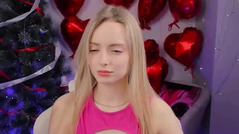 Julia online show from February 16, 2026, 3:08 pm