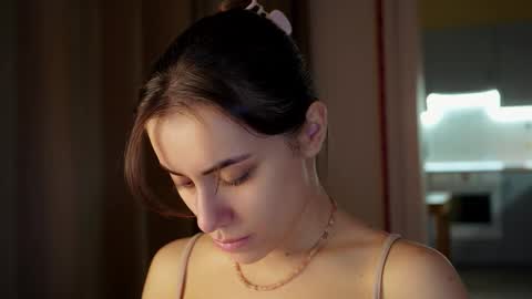 Molly online show from March 14, 2026, 3:17 pm