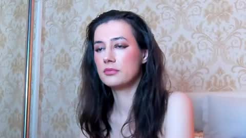 JuliaHunt online show from July 15, 2026, 11:15 am