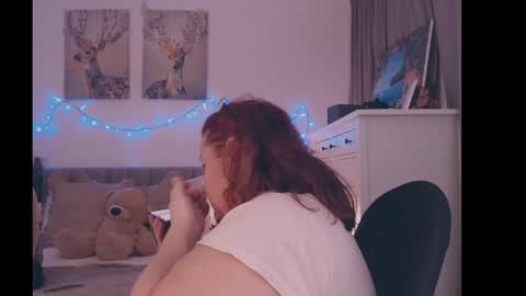 Snapshot of julialiones chatting on February 23, 2025, 7:17 pm julialiones online show from February 23, 2025, 7:17 pm