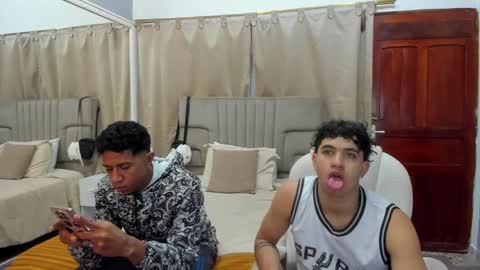 julian billy online show from March 10, 2025, 11:32 am