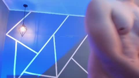 JULIAN  online show from April 13, 2026, 11:21 pm