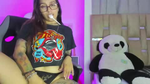 JulianaCarter online show from September 16, 2025, 7:37 pm