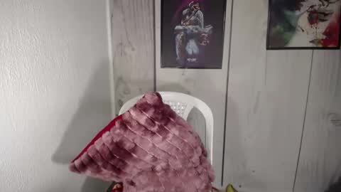 julianawet_25 online show from January 18, 2026, 12:25 am