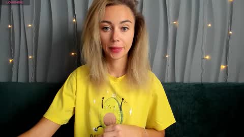 Snapshot of juliastar41 chatting on September 13, 2025, 3:17 am Yulya online show from September 13, 2025, 3:17 am