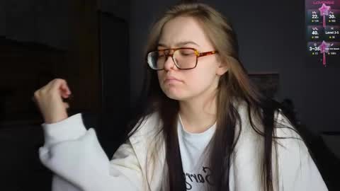 julidropp online show from January 23, 2025, 11:04 am