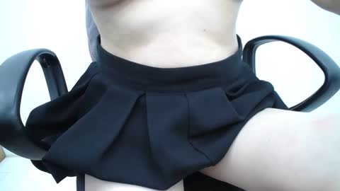 julie9x online show from April 7, 2026, 9:10 am