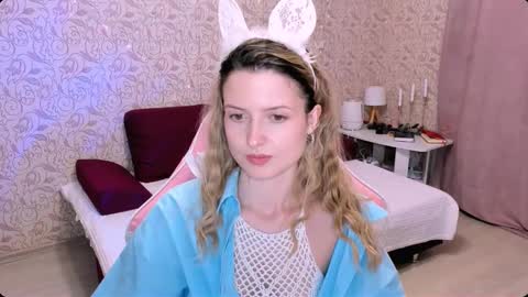 Snapshot of julie_flores chatting on December 21, 2024, 6:55 pm Julie online show from December 21, 2024, 6:55 pm