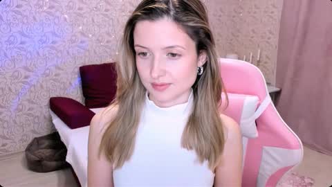 Snapshot of julie_flores chatting on January 5, 2025, 7:17 pm Julie online show from January 5, 2025, 7:17 pm