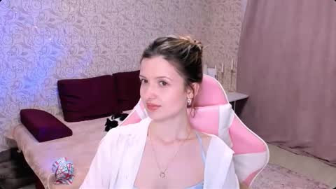 Snapshot of julie_flores chatting on February 23, 2025, 6:34 pm Julie online show from February 23, 2025, 6:34 pm