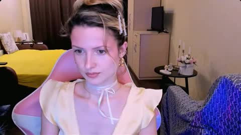 Snapshot of julie_flores chatting on March 3, 2026, 2:45 pm Julie online show from March 3, 2026, 2:45 pm