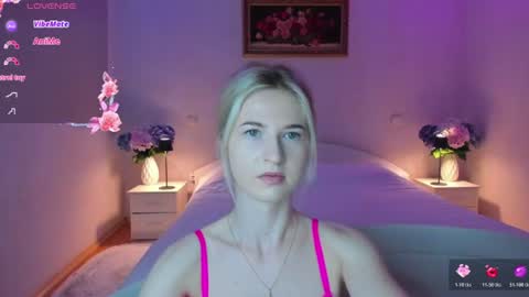 julieblazex online show from June 29, 2026, 9:04 pm