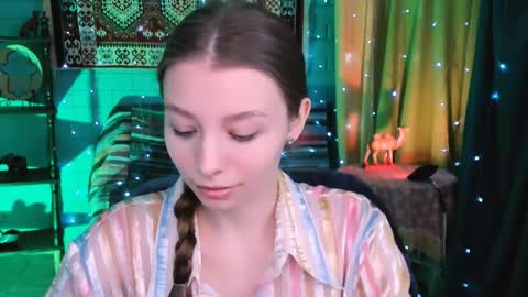 juliedaniel online show from April 3, 2026, 4:21 am