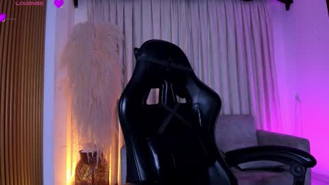 Julien online show from February 21, 2026, 11:33 am