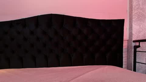 Julieta  online show from April 10, 2026, 12:10 pm