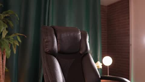 julieta_valencia online show from July 11, 2026, 12:46 am