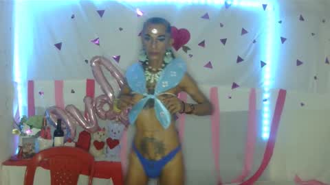 Julieth Wolf online show from February 14, 2025, 12:41 am