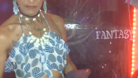 Julieth Wolf online show from February 23, 2025, 12:51 am