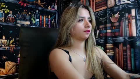 Julietta Jackson online show from December 27, 2024, 7:46 pm