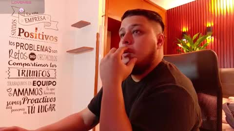 julietta max  online show from December 16, 2025, 11:59 am