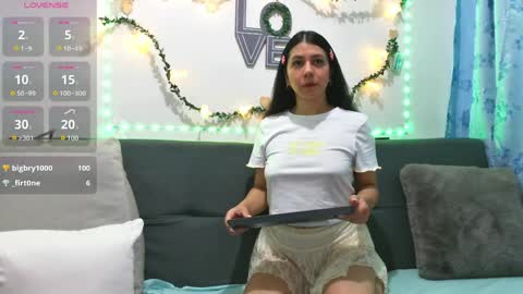 Juliette online show from April 7, 2026, 11:04 pm