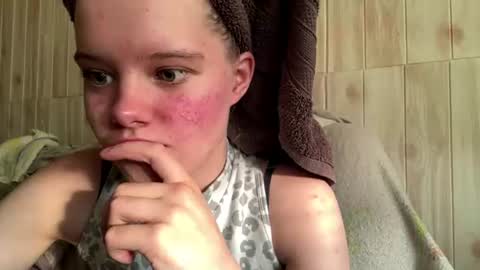 Malin online show from June 14, 2026, 3:14 pm