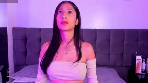 Snapshot of juliisexx chatting on December 10, 2024, 2:27 am Juliana online show from December 10, 2024, 2:27 am